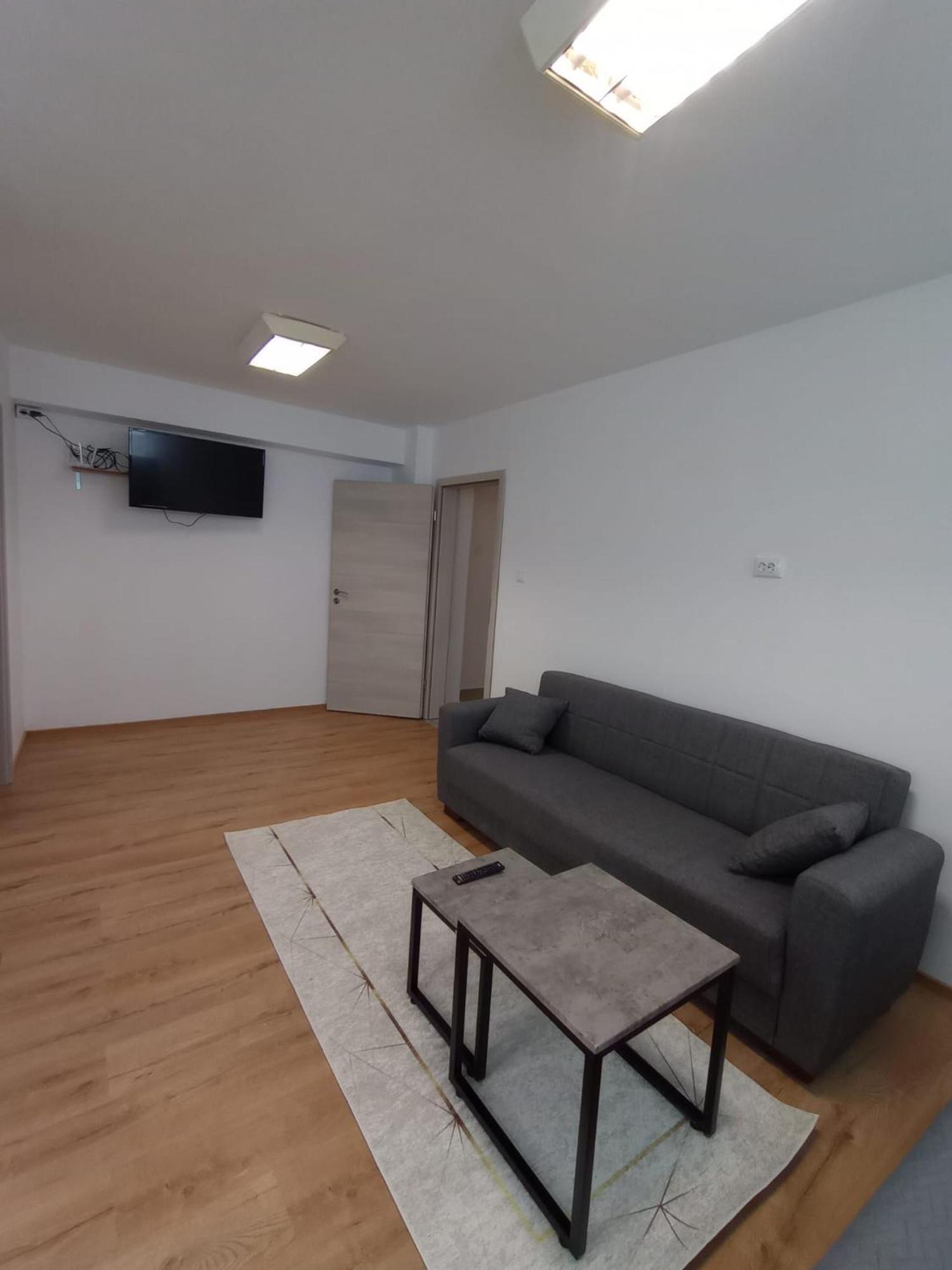Central Kronstadt Apartments 브라쇼브 외부 사진